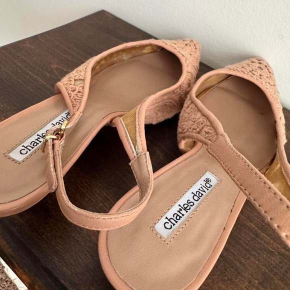 Pink crochet lace kitten heels slingback Charles David size 7.5 - Picture 6 of 6